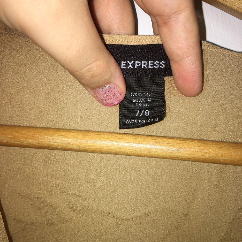Tan express top size 7/8 (medium)